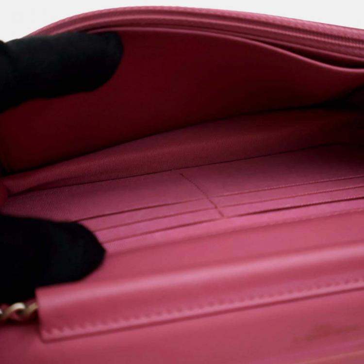 Pre Owned Chanel Classic Pink Lambskin Wallet On Chain 