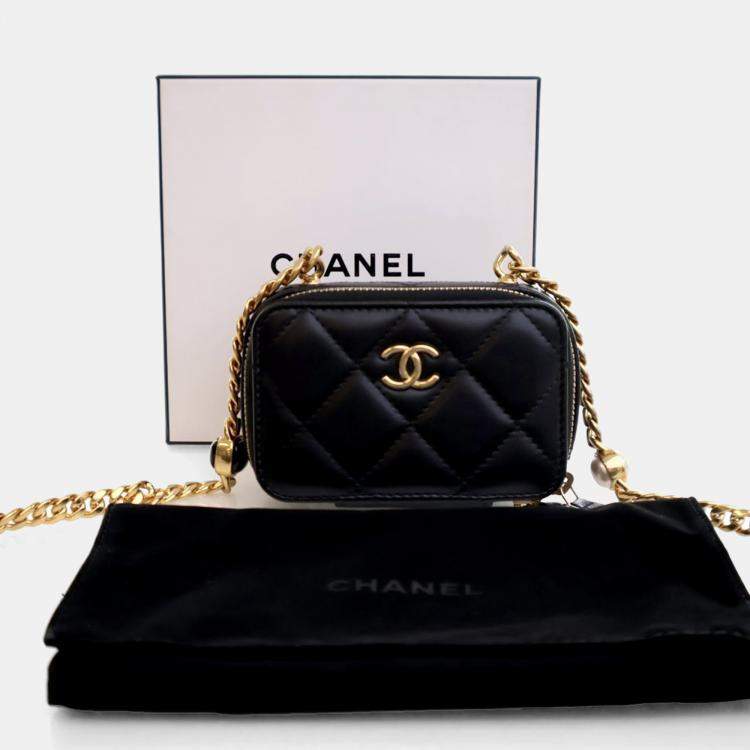 Pre Owned Chanel Candy Mini Black Lambskin Clutch with Chain 