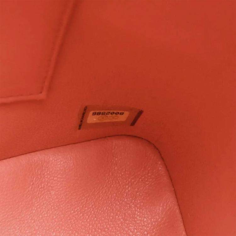 Pre Owned Chanel Medallion Salmon Pink Leather Tote Bag