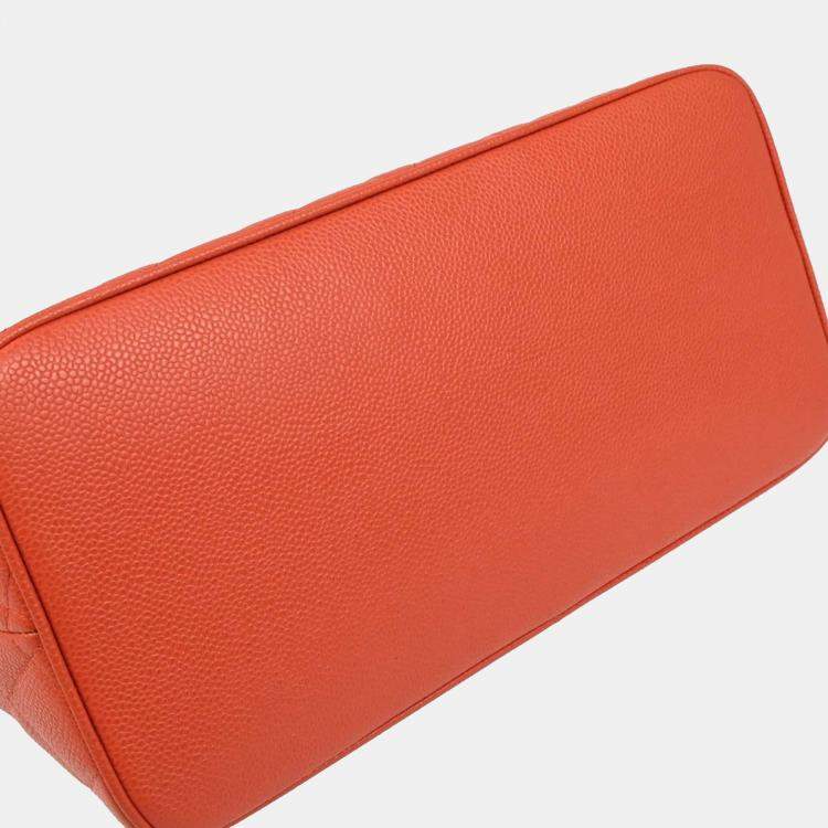 Pre Owned Chanel Medallion Salmon Pink Leather Tote Bag