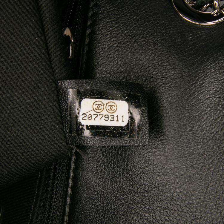 Pre Owned Chanel Black Medium Patent Coco Shine Flap