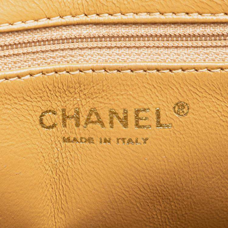 Pre Owned Chanel Brown Caviar Medallion Tote