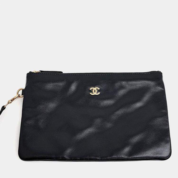 Pre Owned Chanel Black Leather 22 Bag