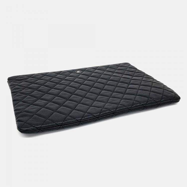 Pre Owned Chanel Black Caviar Leather Clutch Large