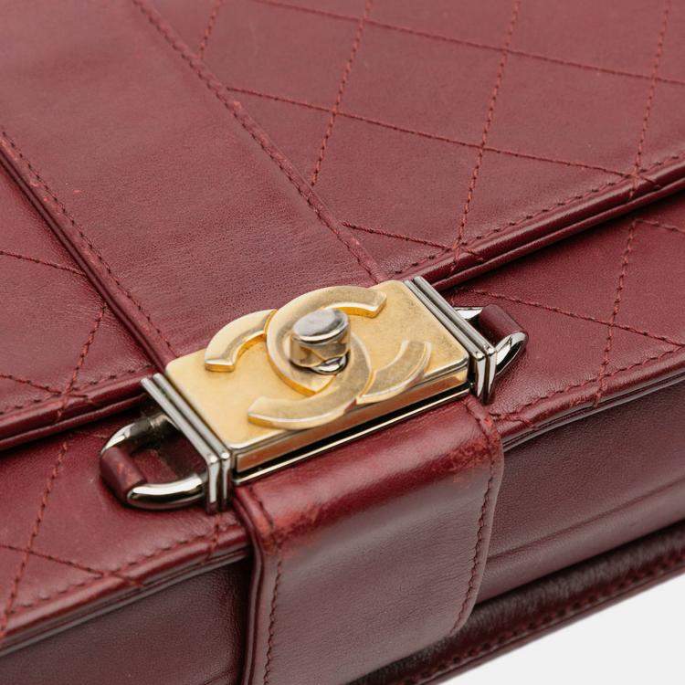 Pre Owned Chanel Red CC Stitched Calfskin Chain Flap