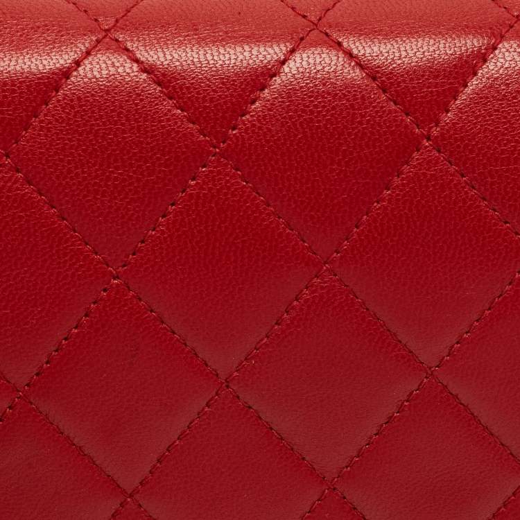 Pre Owned Chanel Red Quilted Leather Boy Flap Wallet On Chain
