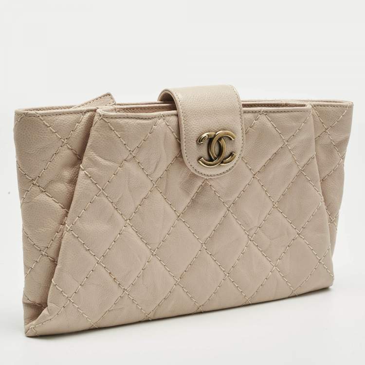Pre Owned Chanel Light Pink Quilted Aged Leather Coco Pleats Clutch