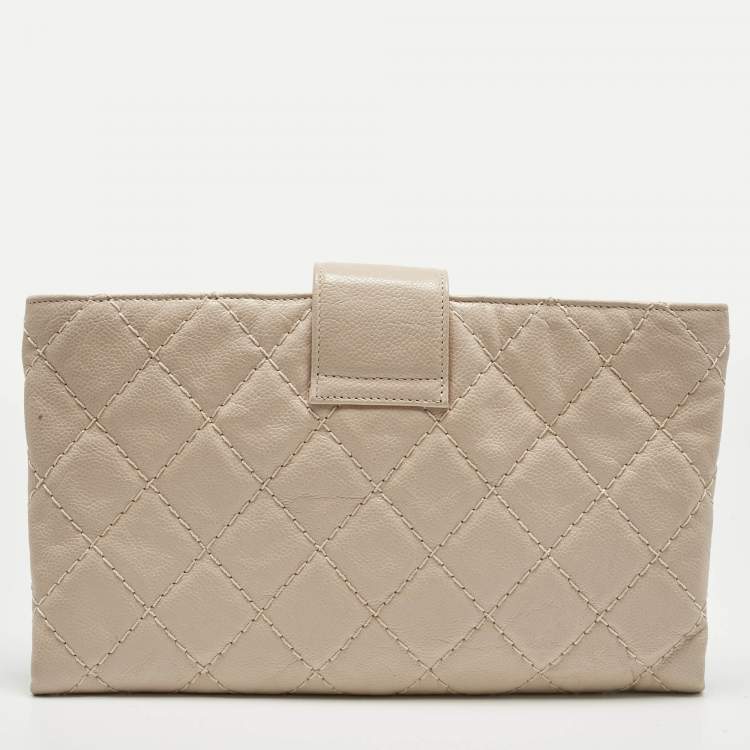 Pre Owned Chanel Light Pink Quilted Aged Leather Coco Pleats Clutch