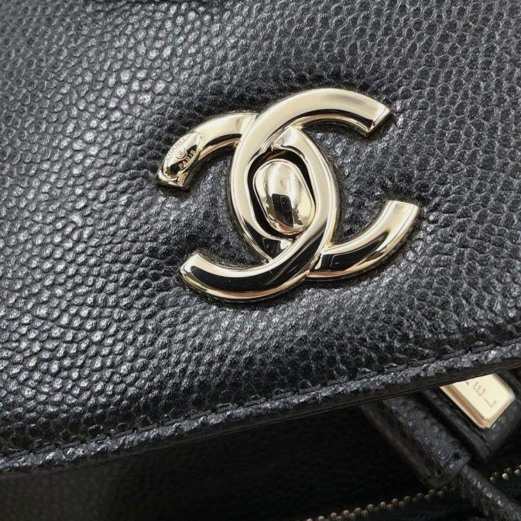 مملوكة مسبقًا Chanel Matelasse Black Caviar Leather Backpack