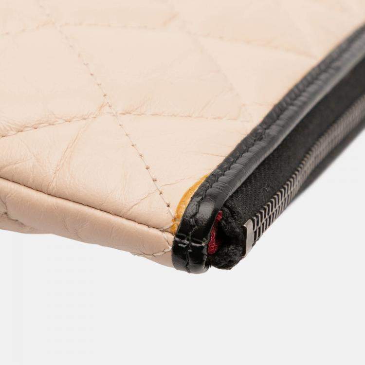 Pre Owned Chanel Beige Large Aged Calfskin Gabrielle O Case Clutch