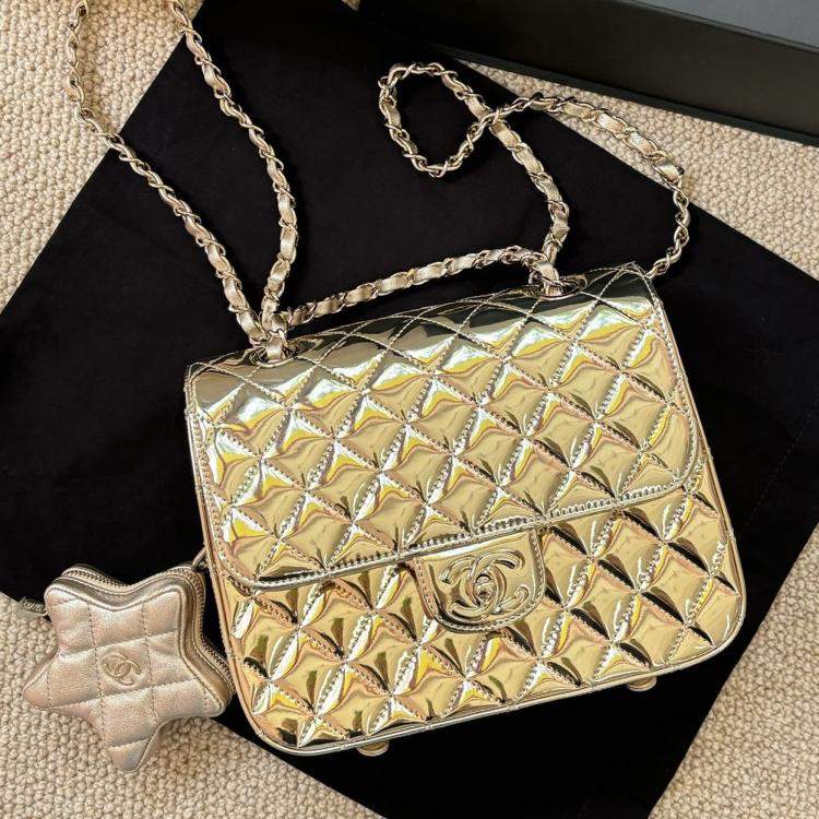 Pre Owned Chanel 24C Gold Patent Leather Star Shoulder Bag