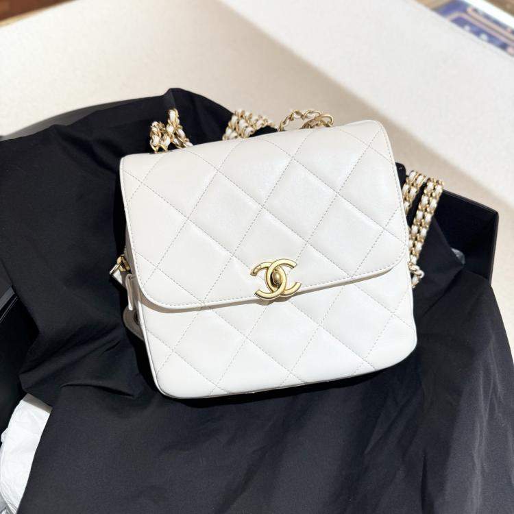 Pre Owned Chanel Ado White Quilted Leather Backpack