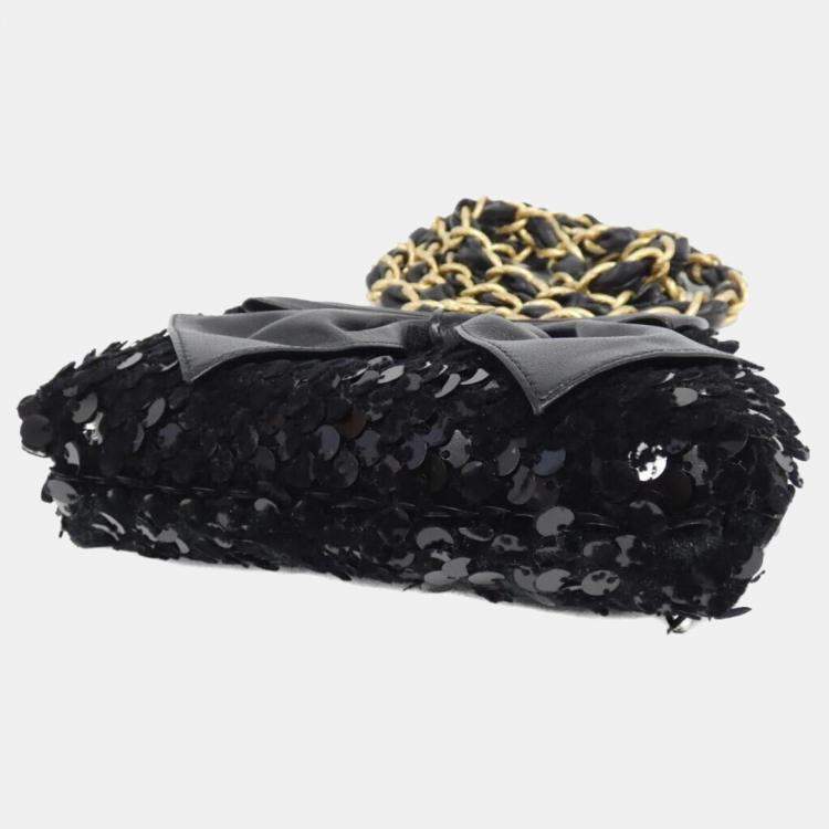 Pre Owned Chanel Black Spangle Chain Clutch