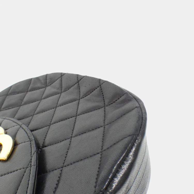 Pre Owned Chanel Black Lambskin Shoulder Bag