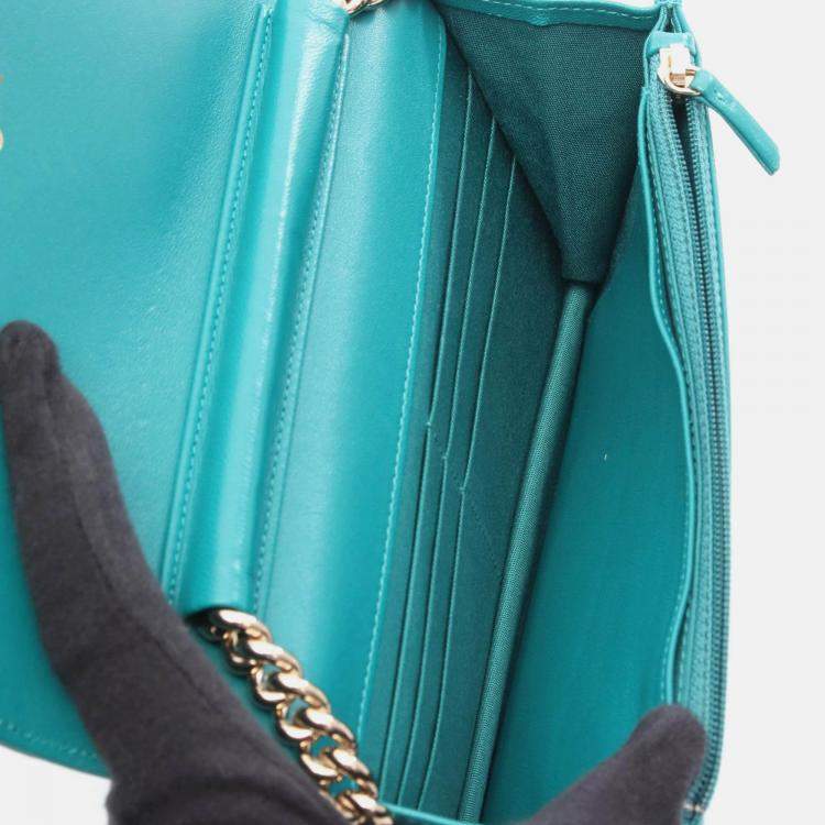 Pre Owned Chanel Boy Green Leather Wallet on Chain