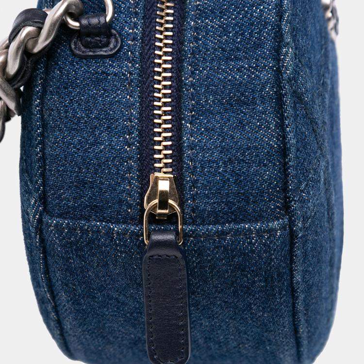 Pre Owned Chanel Blue Denim 19 Round Clutch with Chain