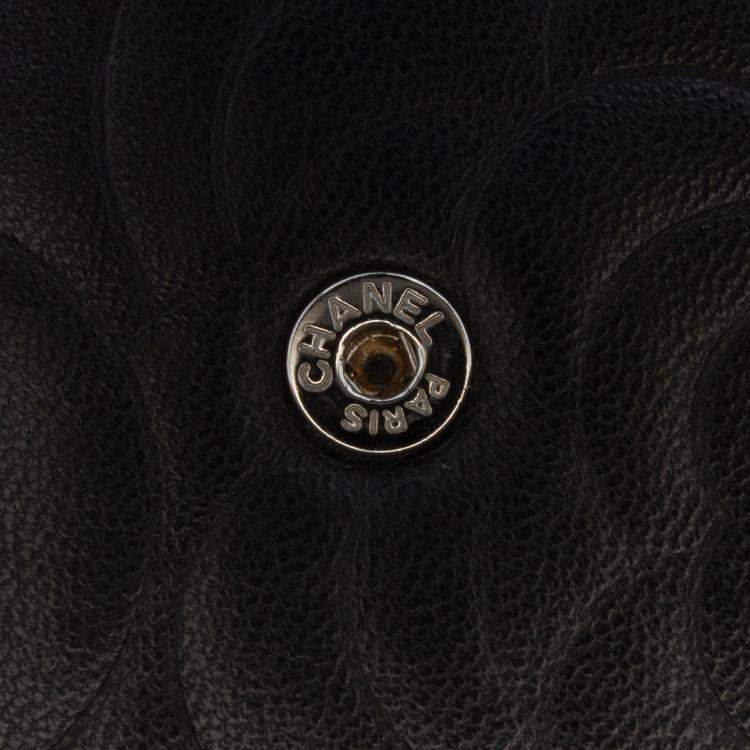 Pre Owned Chanel Black Camellia Embossed Lambskin Wallet On Chain
