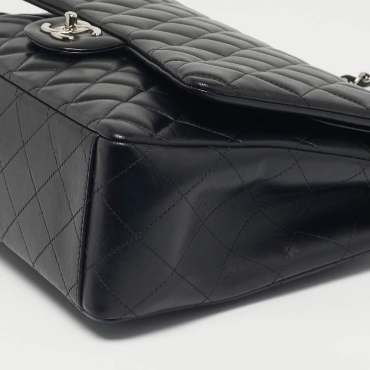 Pre Owned Chanel Black Quilted Leather Maxi Classic Double Flap Bag