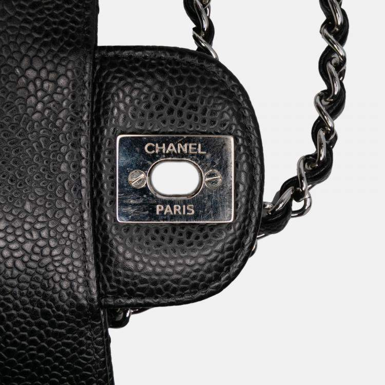 Pre Owned Chanel Black Medium Classic Caviar Double Flap