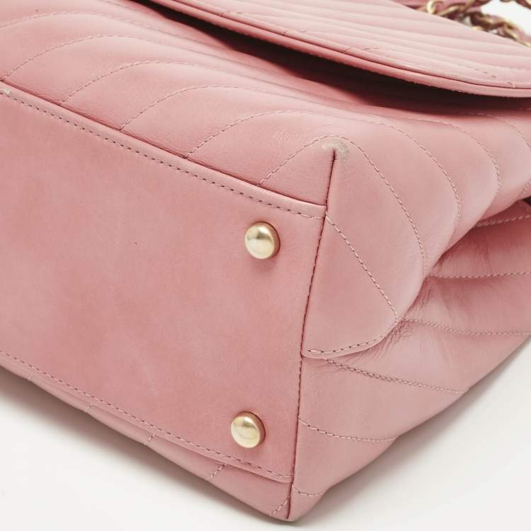 Pre Owned Chanel Pink/Fuchsia Chevron Leather and Lizard Small Coco Top Handle Bag