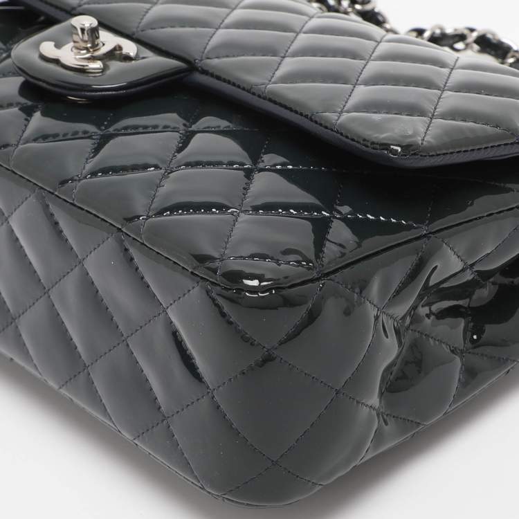 Pre Owned Chanel Green Quilted Patent Leather Medium Classic Double Flap Bag