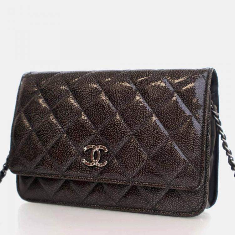 مملوكة مسبقًا Chanel Patent Wallet On Chain (WOC)