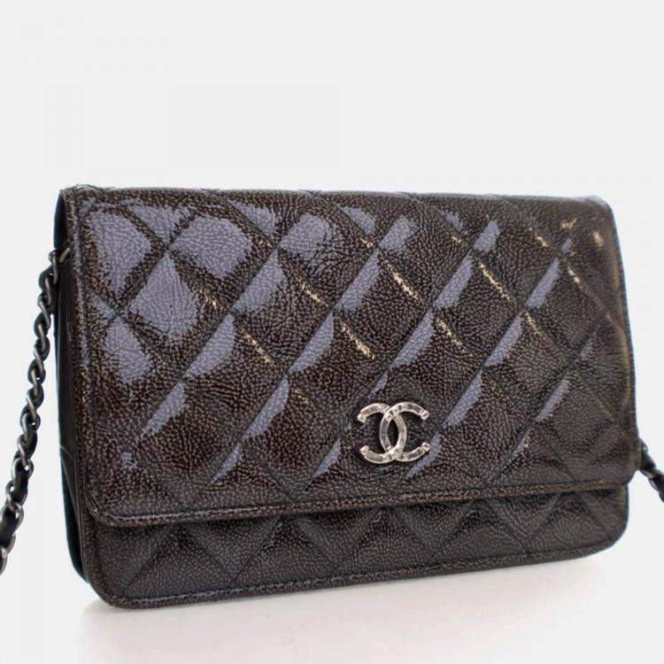 مملوكة مسبقًا Chanel Patent Wallet On Chain (WOC)