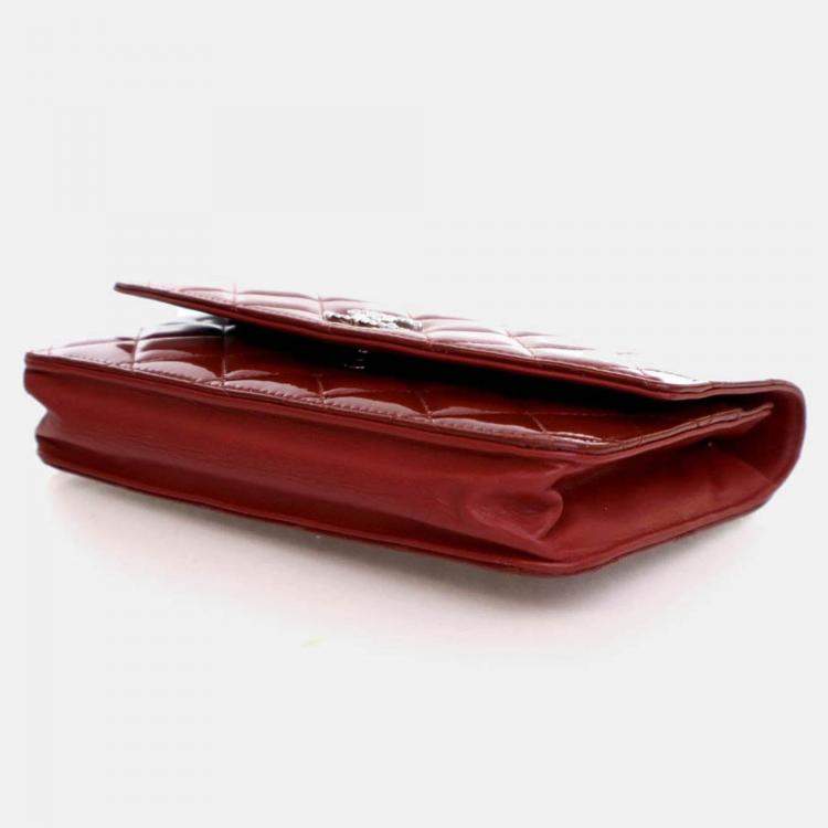 Pre Owned Chanel Patent Brilliant Wallet On Chain (WOC)