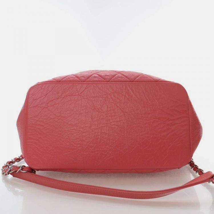 Pre Owned Chanel Vintage Pink Shiny Calfskin Drawstring Bucket Bag