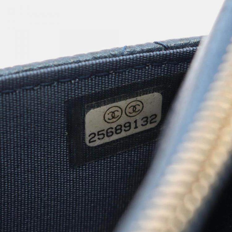 Pre Owned Chanel Navy Blue Quilted Caviar Golden Class Wallet On Chain