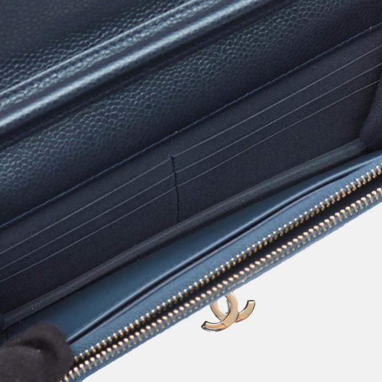 Pre Owned Chanel Navy Blue Quilted Caviar Golden Class Wallet On Chain