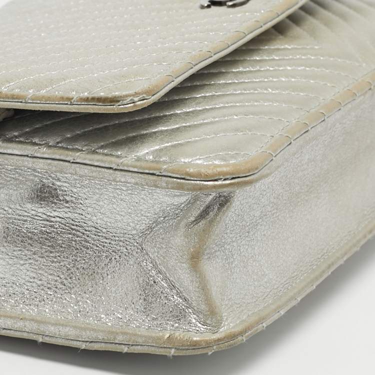 Pre Owned Chanel Silver Chevron Leather CC WOC Bag