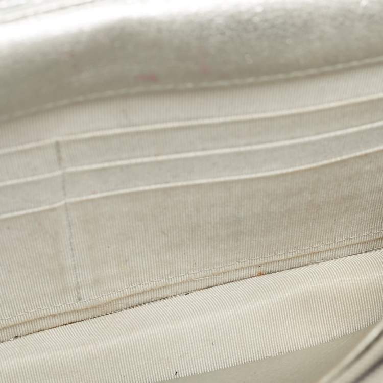 Pre Owned Chanel Silver Chevron Leather CC WOC Bag