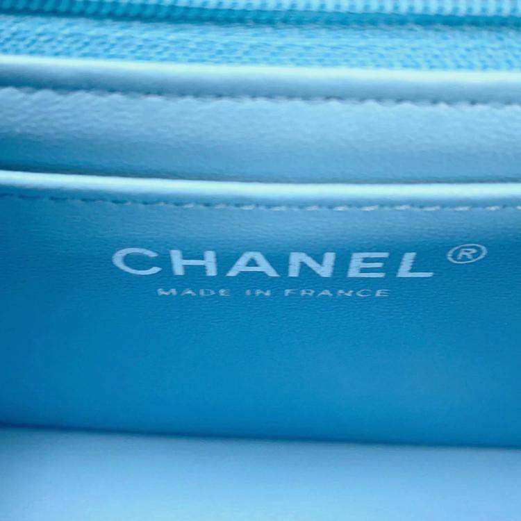 Pre Owned Chanel Matelasse Blue Denim Mini Chain Shoulder Bag
