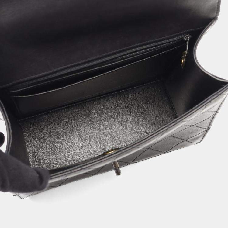 Pre Owned Chanel Flap Black Lambskin Shoulder Bag