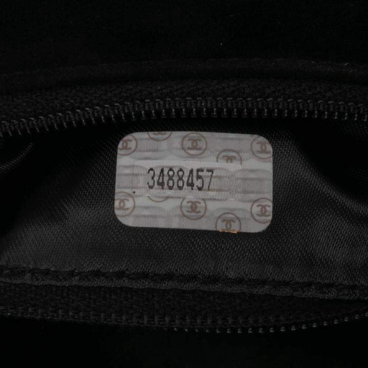 Pre Owned Chanel Black CC Quilted Velvet Flap