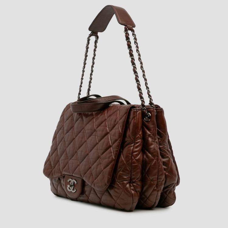 Pre Owned Chanel Red Maxi Quilted Lambskin 3 Tote Bag