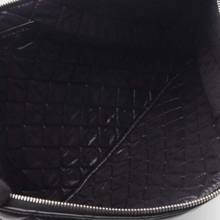 Pre Owned Chanel Black Large Quilted Lambskin O Case Clutch