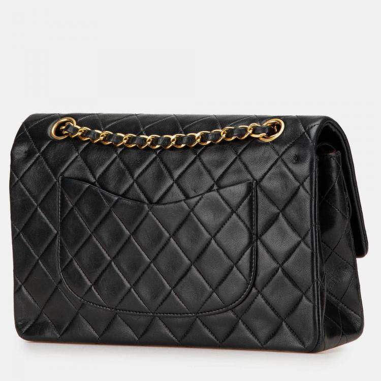 Pre Owned Chanel Black Medium Classic Lambskin Double Flap