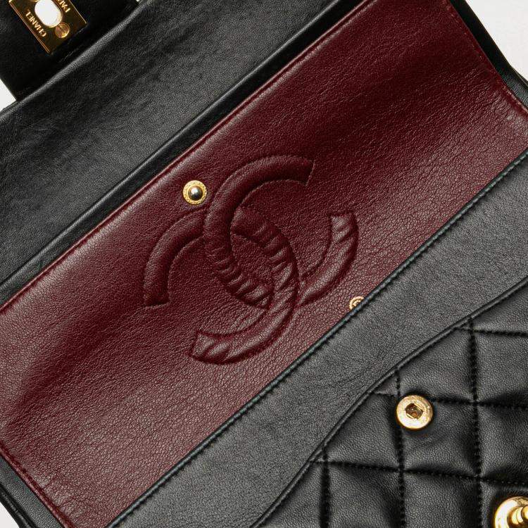 Pre Owned Chanel Black Medium Classic Lambskin Double Flap