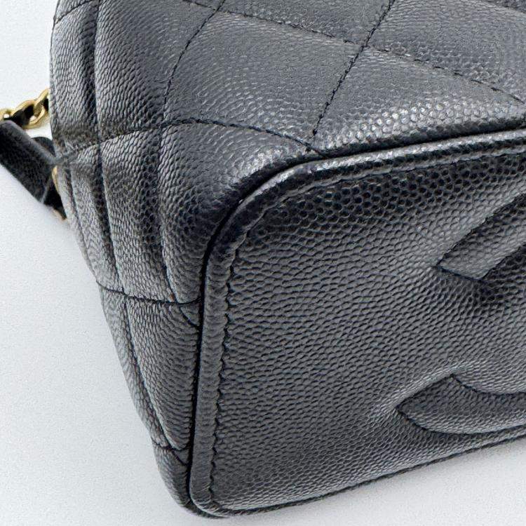 Pre Owned Chanel Vanity Chain Black Caviar Leather Handle Bag