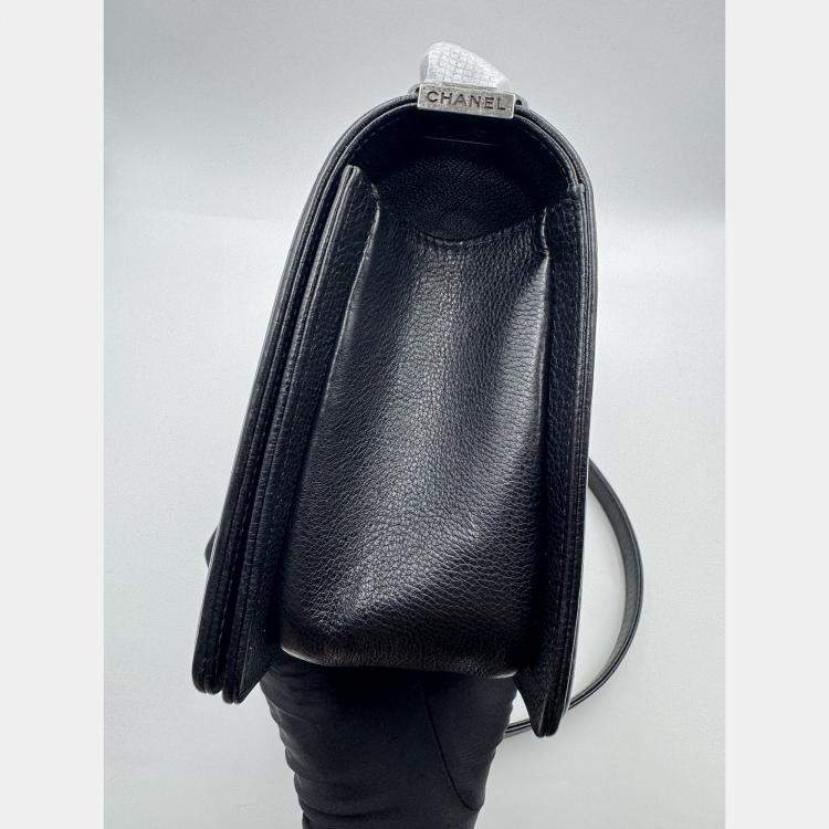 Pre Owned Chanel black Quilted Caviar Leather Medium Boy Bag