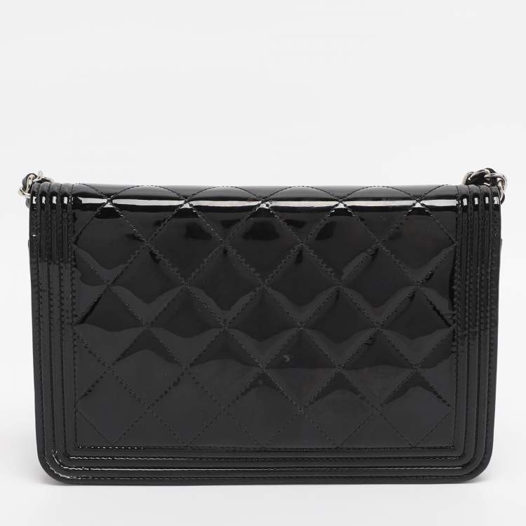 Pre Owned Chanel Black Patent Leather Boy Wallet On Chain