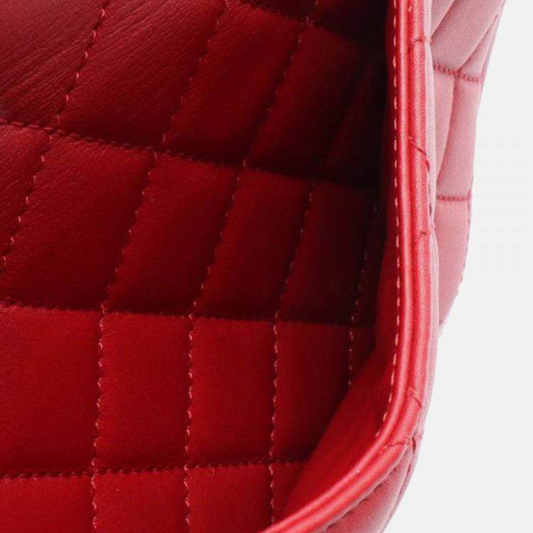 Pre Owned Chanel Red Medium Quilted Calfskin CC Filigree Incognito Flap