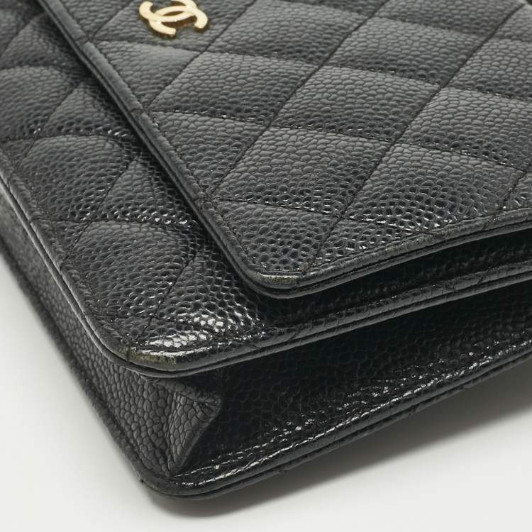 Pre Owned Chanel Black Quilted Caviar Leather Classic Wallet on Chain