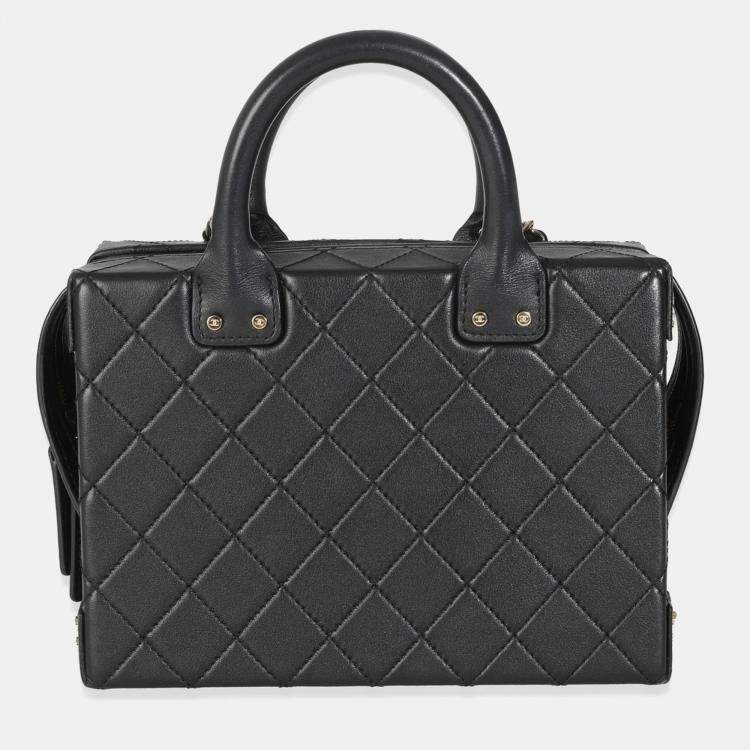 Pre Owned Chanel Black Quilted Calfskin Studded Square Vanity Case