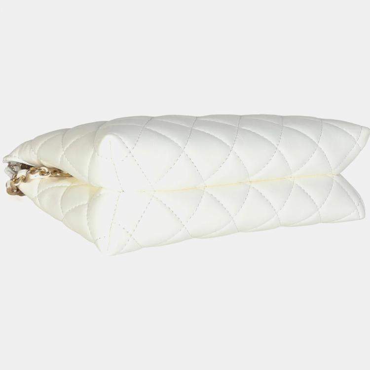 Pre Owned Chanel White Shiny Crumpled Quilted Calfskin Clutch Bag