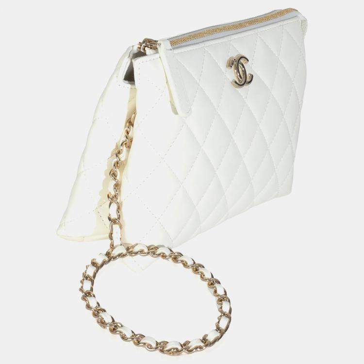 Pre Owned Chanel White Shiny Crumpled Quilted Calfskin Clutch Bag