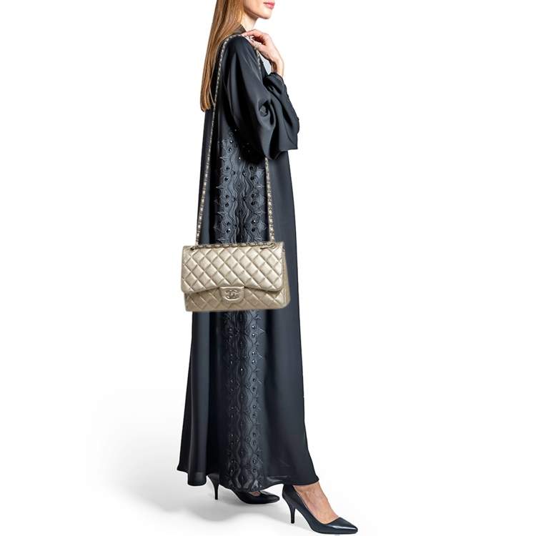 Pre Owned Chanel Metallic Quilted Leather Jumbo Classic Double Flap Bag