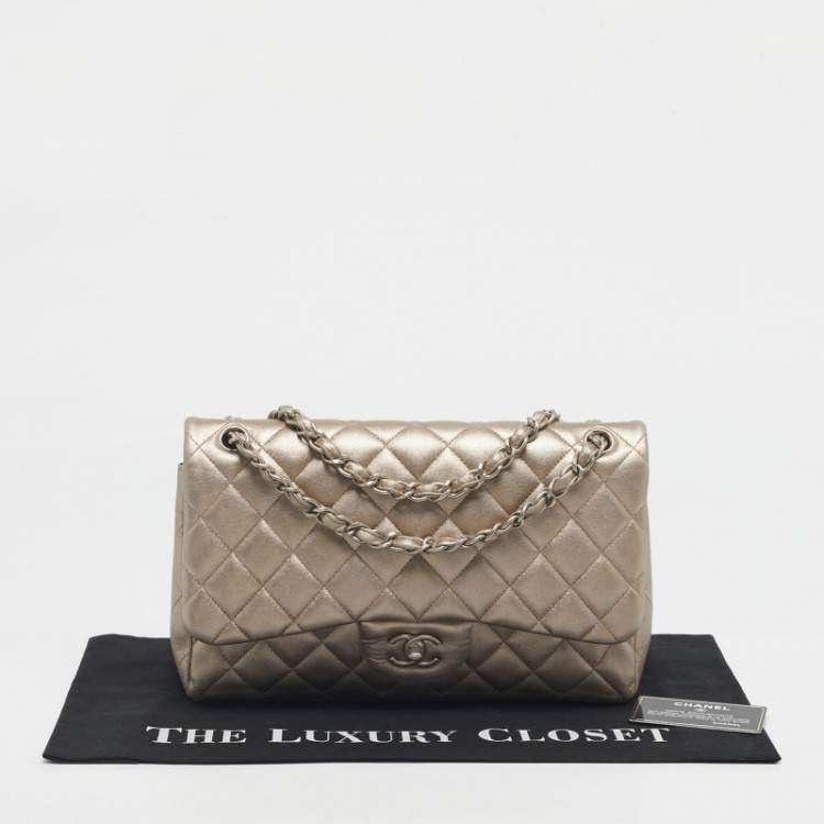Pre Owned Chanel Metallic Quilted Leather Jumbo Classic Double Flap Bag